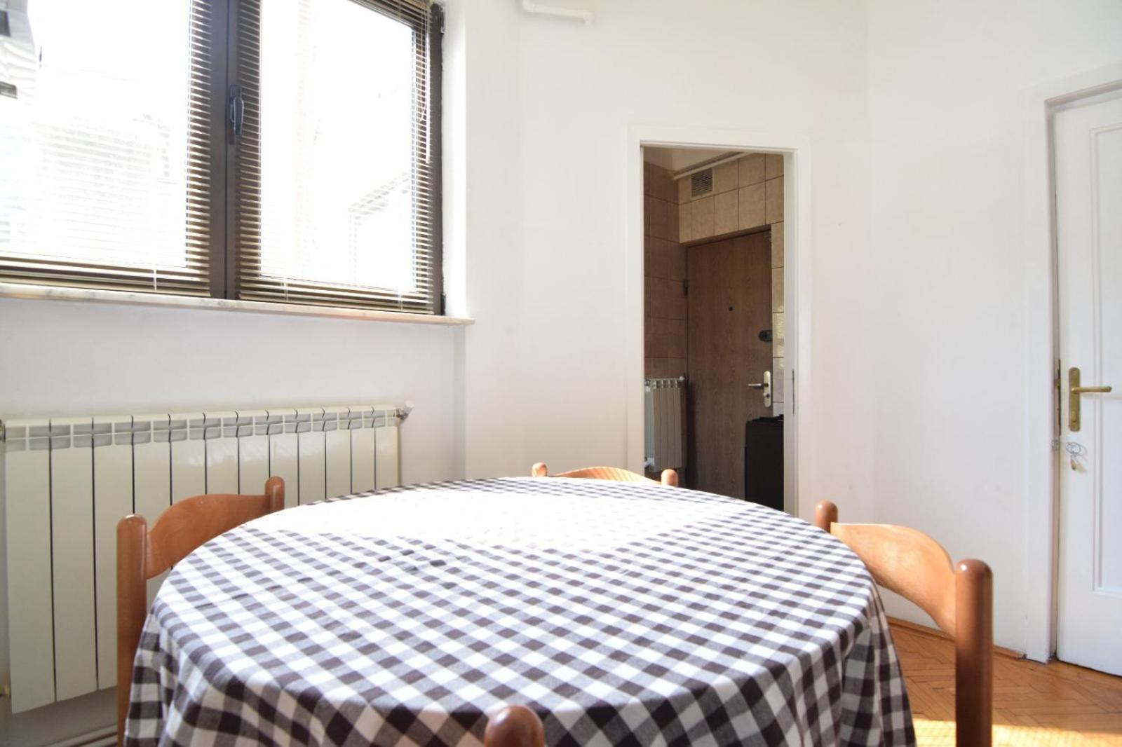 Eminescu 36 * Bucarest