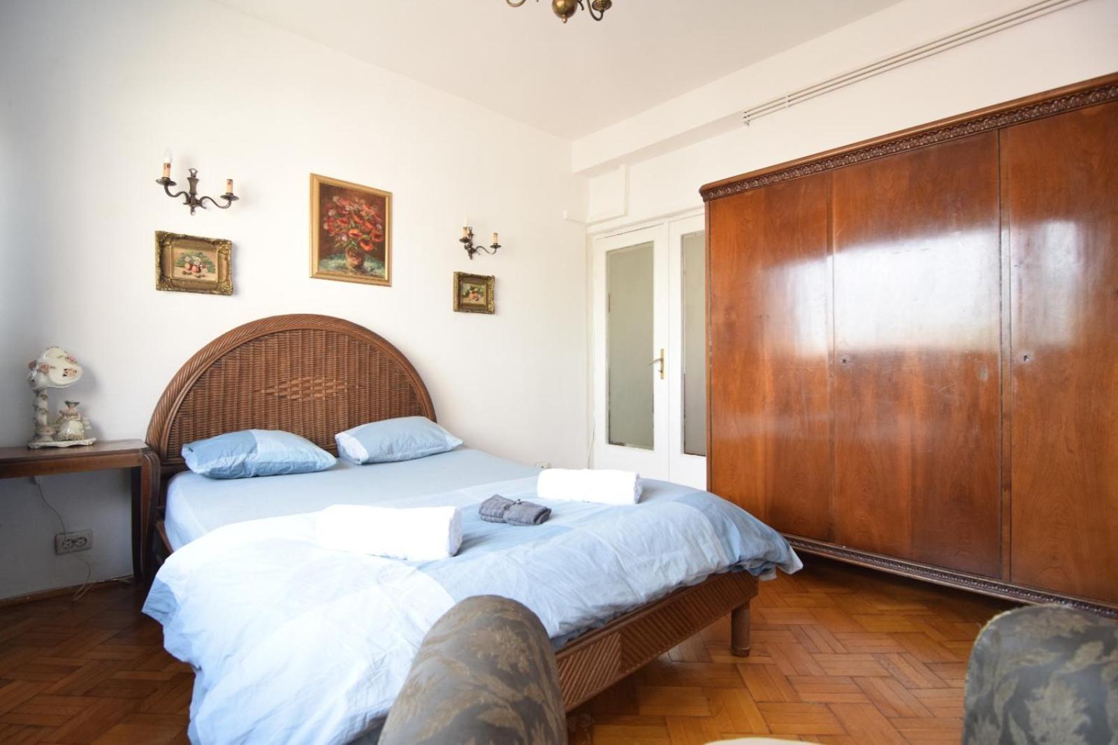 Eminescu 36 Appartamento Bucarest